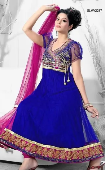 Picture of bollywood style salwar kameez designer traditional shal