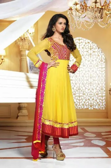 Picture of causal pakistani ethnic fashion indian causal salwar ka