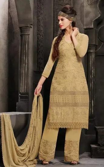 Picture of designer anarkali salwar kameez lehnga suit indian paki