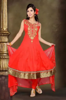 Picture of designer women bridal party wear combo bollywood design