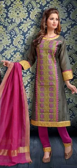 Picture of ethnic bollywood designer indian pakistani anarkali sui