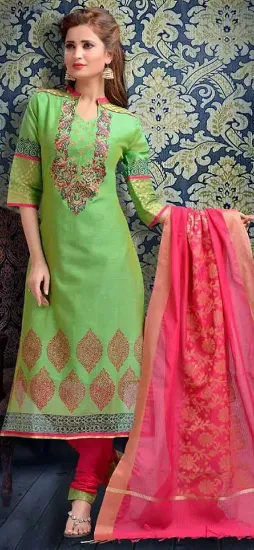 Picture of ethnic bollywood designer party wear dress salwar kamee