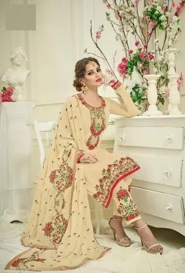 Picture of ethnic indian pakistani designer bollywood style anarka