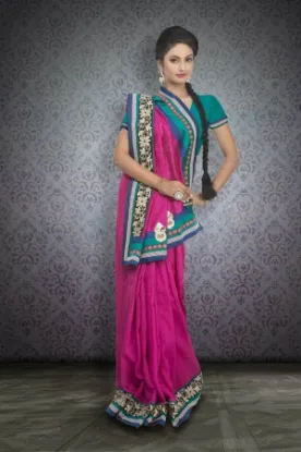 Picture of bridal bollywood sari designer ethnic style pakistani ,