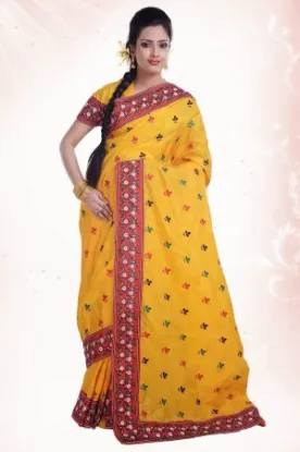Picture of indian designer red beige zari work bollywood sari raw,