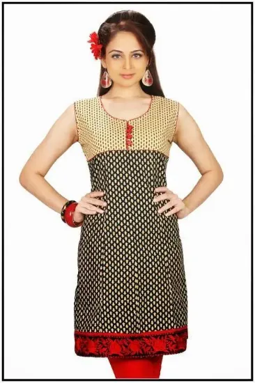 Picture of indian party wear kalamkari red printed dress full stit