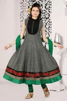 Picture of modest maxi gown punjabi salwar kameez indian designer 