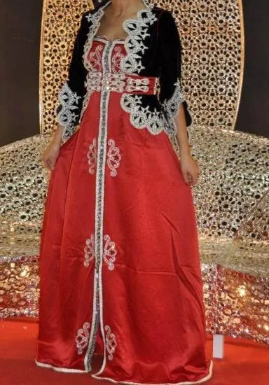 Picture of takshita fashion utrecht,abaya,jilbab,kaftan dress,duba